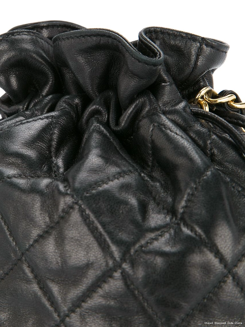 Affordable HOT SALE shoulder logo Women quilted bag CC CHANEL 0319